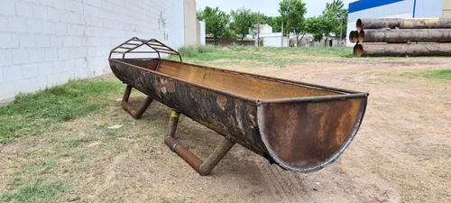 Bebedero De Metal 24 (61cm) Por Metro (sin Iva)