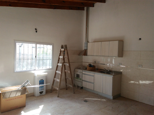 Quinta Dueño Liquida: Sobre Asfalto Pileta; 1300 M2 Parque, Cubiertos 96m2