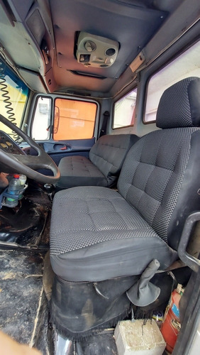 Imagem 12 de 14 de Mercedes-benz 1620 Caçamba Truck 6x2