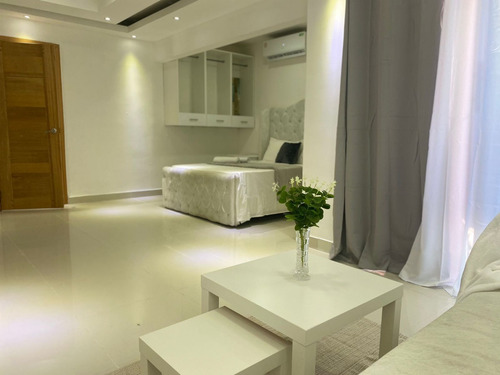 Imagen 4 de 26 de For Sale Penthouse Amueblado En La Av. España De 3 Habitaciones Vista Al Mar Y Jacuzzi