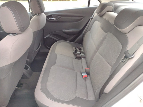 Imagem 15 de 18 de Chevrolet/ Prisma Ltz 1.4 At - 2016