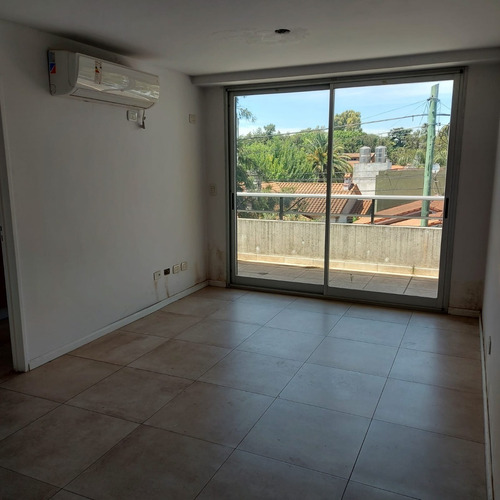 Imagen 15 de 20 de Departamento 2 Amb. Impecable En Complejo De Categoria Con Seg. Pileta, Solarium, Parrila, Sum, Gimnasio. Excelente Acceso. Cochera Cubierta Fija.