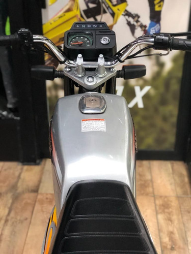 Suzuki Ax 100 Mod 2016 Igual A 0km Excelente Estado Grupo Z3