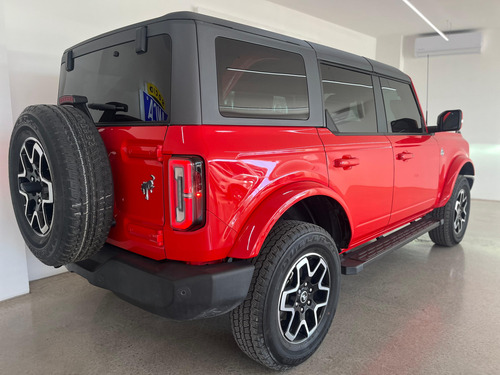 Ford Bronco 2024 5p Outer Banks L4/2.3/t Aut