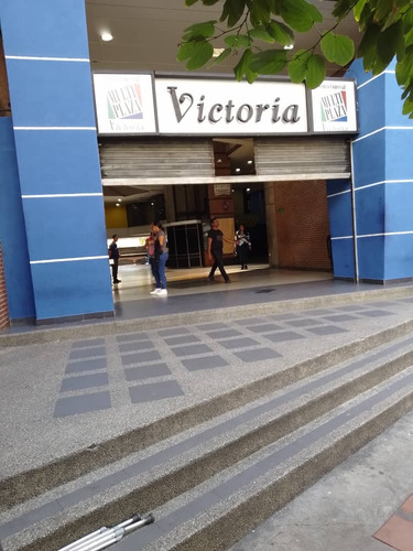 Multiplaza Victoria Vendo Local Comercial 6m2 (mogo)