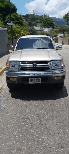 Imagen 2 de 8 de Toyota 4runner