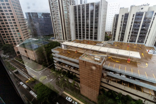 Imagem 11 de 15 de Flat No Brooklin Com Localização Privilegiada Próx A Av. Dr. Chucri Zaidan E Av Nações Unidas. - Sf2640