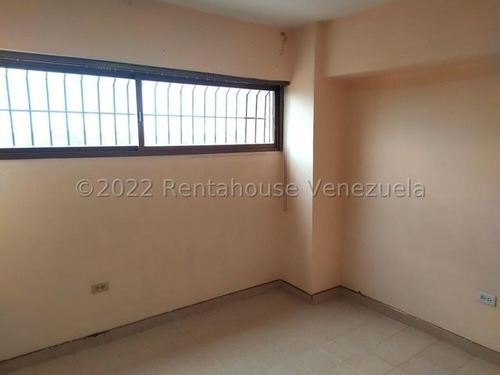 Imagen 10 de 30 de Apartamentos En Alquiler Zona Este Barquisimeto, Código 23-5030, Mb 28/03