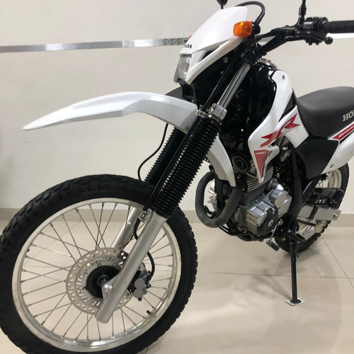Imagen 20 de 25 de Honda Tornado 2022 Usado
