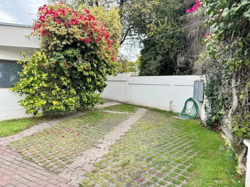 Local Comercial En Venta En Vitacura
