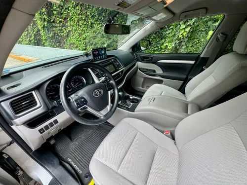 Toyota Highlander 3.5 Le At