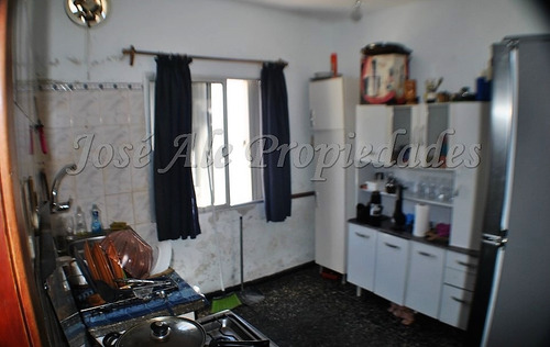 Imagen 4 de 10 de En Venta Casa De Dos Dormitorios Colonia Del Sacramento