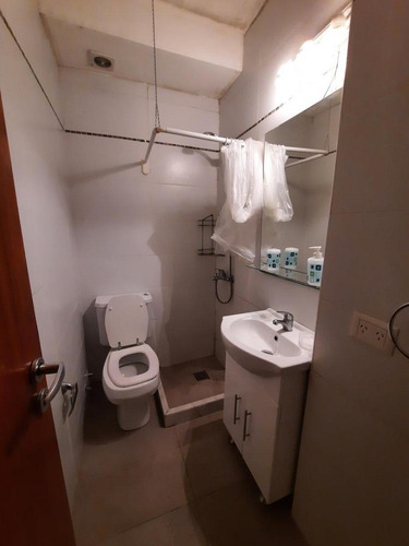 Imagen 18 de 24 de Departamento 2 Ambientes Temporario Amoblado Centro Con 2 Banos