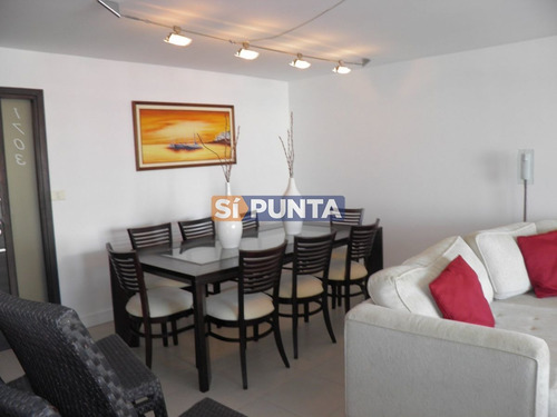 Imagen 5 de 30 de Pent House En Torre De Categoría