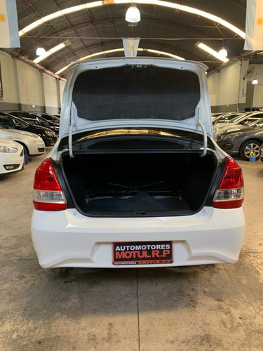 Toyota Etios 1.5 X 6mt My19