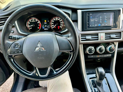Mitsubishi Xpander 1.5 Cross At