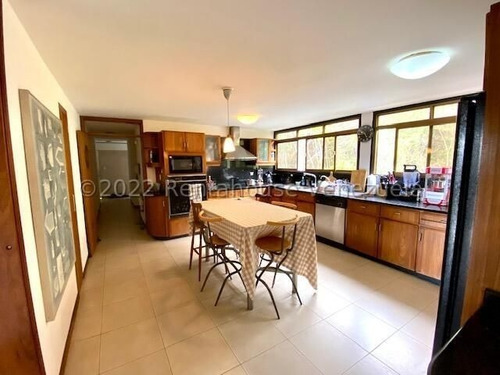 Pent House En Venta, En Santa Rosa De Lima, Mls #24-22244