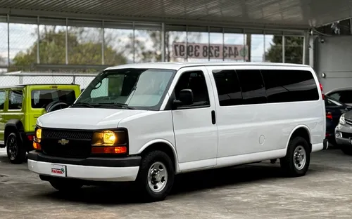 Express van 15 pasajeros outlet en venta