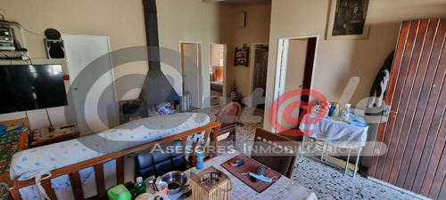 Imagen 2 de 21 de Casa 3 Dormitorios Con Patio U$d 38.000 Mas Saldo Anv