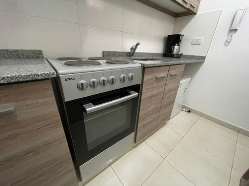 Imagen 10 de 17 de Monoambiente Impecable Moron Centro