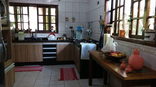 Imagem 12 de 25 de Casa Térrea Com 3 Suites E Piscina - Ca0718