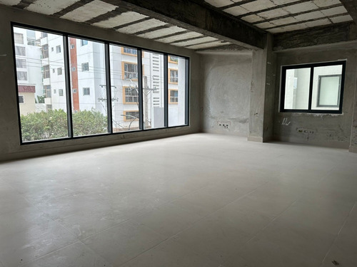 Vendo/alquilo Locales Nuevos En Torre Profesional Listos Para Entregar, Ubicado En Evaristo Morales.