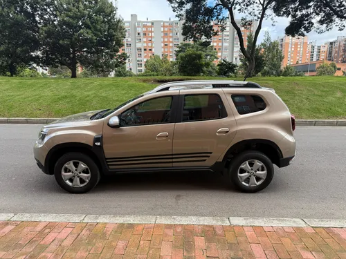 Renault Duster 1.3 Intense Cvt