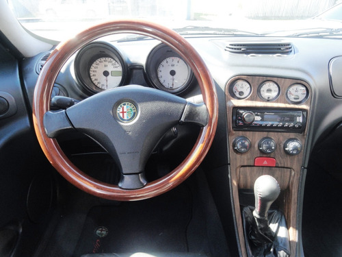 Imagem 9 de 13 de Alfa Romeo 156 Ts Sport 2.0 16v - 2001