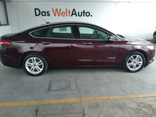 Imagen 10 de 15 de Ford Fusion Se Lux 2.5l Cvt 188hp 4cil Aa Ee Vp Qc Ba A 2018