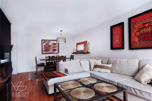 Gran Distribución Y Ubicación. Seguro Y Bonito Condominio.