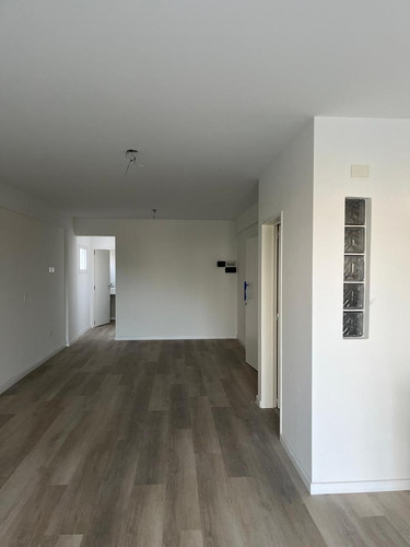 Venta Departamento - Monoambiente Divisible - Balcon Aterrazado - Kamado - Energia Solar - Toil