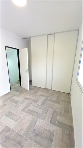 Imagen 14 de 14 de Duplex 3 Amb - Cochera Y Patio - A Estrenar // Merlo 1100
