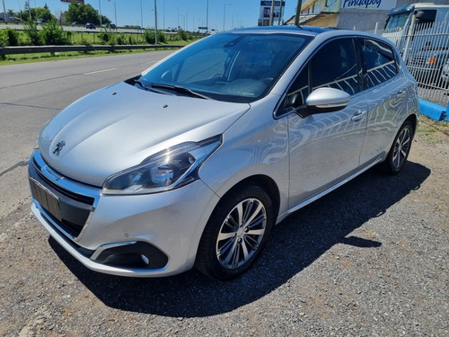Imagen 1 de 13 de Peugeot 208 2017 1.6 Feline