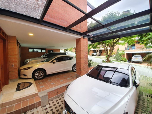 Imagen 11 de 14 de Venta De Casa En El Poblado Cerca A La Universidad Ces