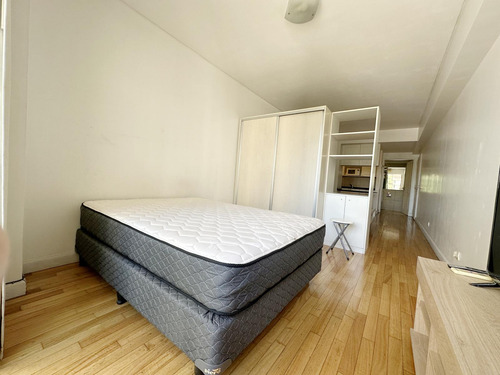 Venta Monoambiente Divisible Con Balcón En Recoleta