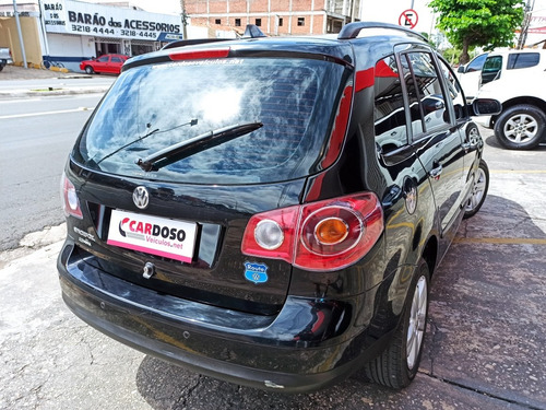 Imagem 3 de 15 de Volkswagen Spacefox 2010 1.6 Route Total Flex 5p