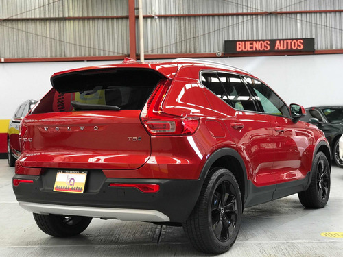 Imagen 6 de 15 de Volvo Xc40 2019 Momentum T5