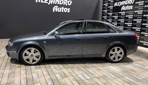 Imagen 4 de 19 de Audi S4 2005 V8