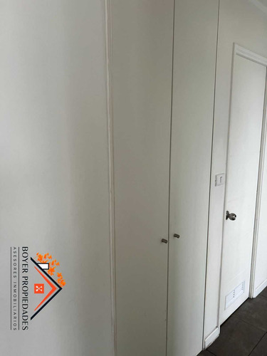 Boyer Vende Depto Semi Amoblado (72893)