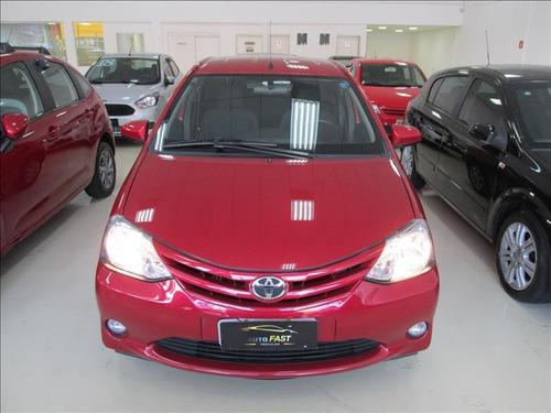 Toyota Etios 1.3 X 16v