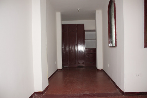 Imagen 4 de 8 de Apartamento 2 Habitación Barrio La Fraguita