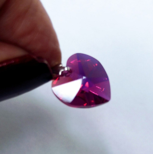 Imagem 4 de 5 de Pingente Cristal Swarovski Fuchsia Boreal 1,4 Cm Em Ródio