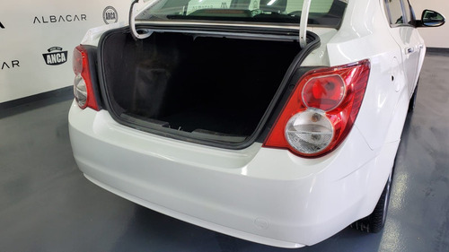Imagen 8 de 15 de Chevrolet Sonic 2016 1.6 Ltz At