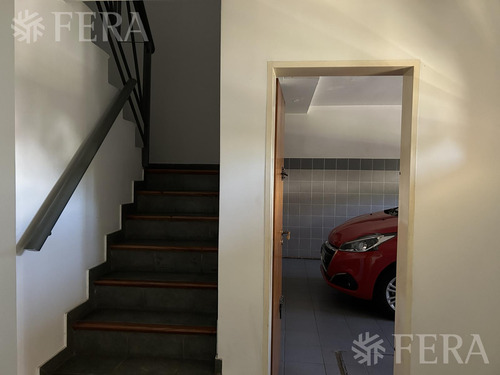 Venta De Casa 5 Ambientes Con Cochera En Don Bosco