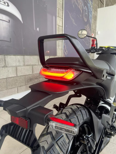 Svartpilen 250 Husqvarna Tienda Oficial Exclusiva Pro One