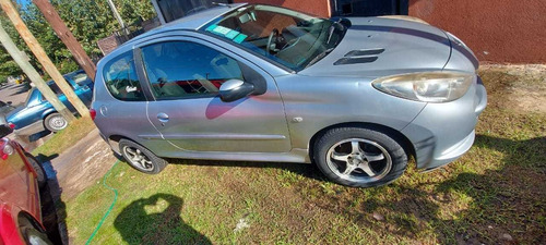 Peugeot 207 2011 1.4 Xs