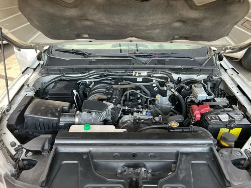 Nissan Frontier Sabanera gasolina 4x2