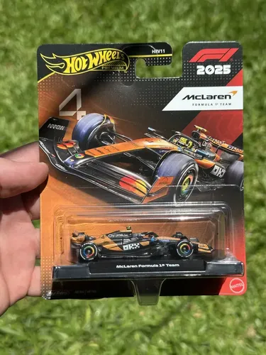 Hot Wheels Premium Fórmula 1 2025 Team Mclaren Lando #4 Laranja