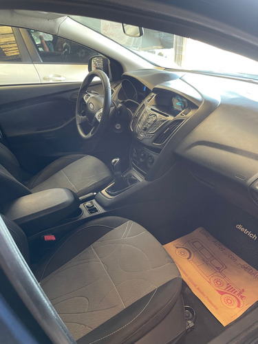Ford Focus III 1.6 Sedan S
