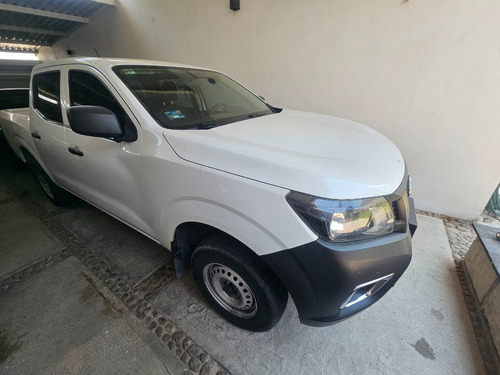 Nissan NP300 2.5 Doble Cabina S Aa Pack Seg Mt